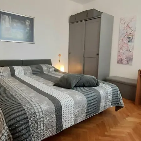 Monte Zaro Appartement *
